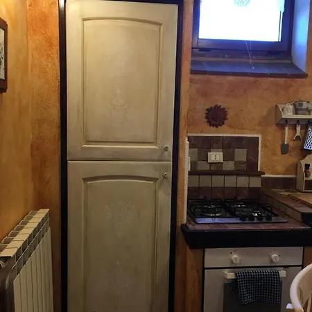 La Piazzetta Del Borgo Gæstehus Todi