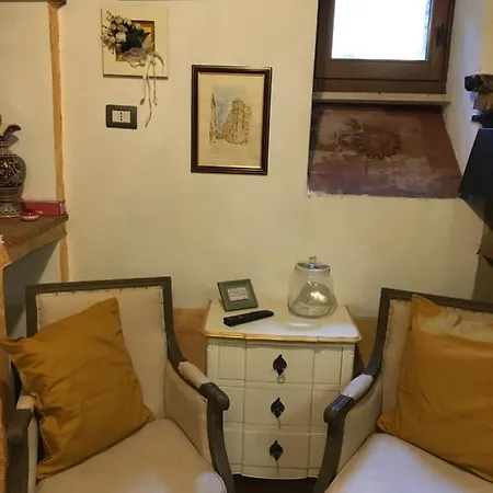 La Piazzetta Del Borgo Gæstehus *