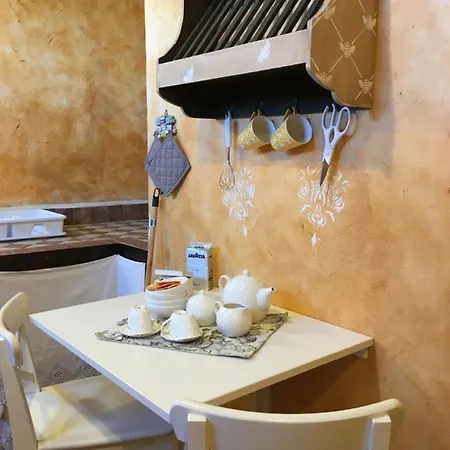 La Piazzetta Del Borgo Gæstehus Todi