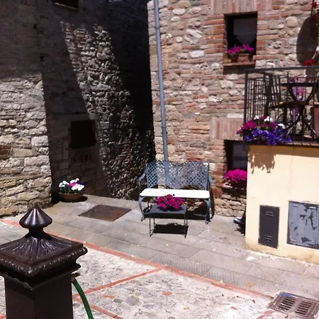 La Piazzetta Del Borgo *