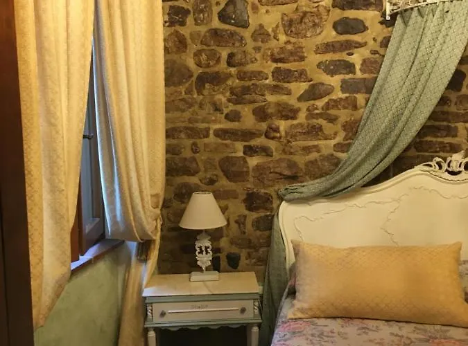 La Piazzetta Del Borgo Affittacamere *